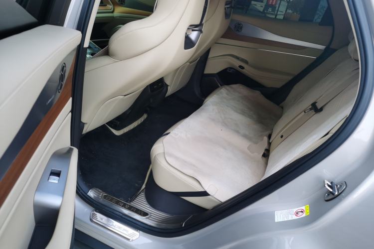 Used Denza N7 2023 with Ultra-Long Range