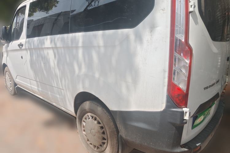 Used Ford Transit 2017 2.0T Diesel Van Short Wheelbase Low Roof China V Standard Rear Left 45 Deg