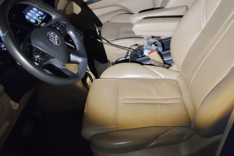 Used Buick GL8 2017 ES 28T Luxury Model China V Standard