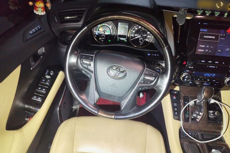 Used Toyota Vellfire 2019 Dual-Engine 2.5L HV Prestige Edition Steering Wheel