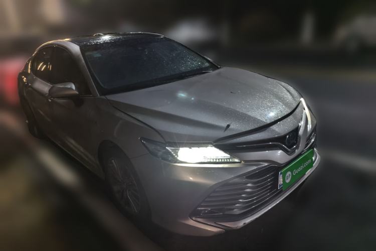 Used Toyota Camry 2019 Dual-Engine 2.5 HG Luxury Edition China VI Standard