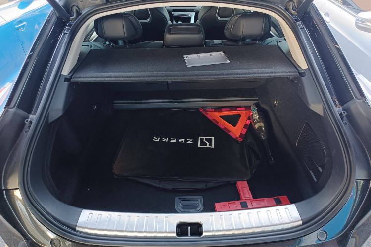 Used Zeekr 001 2022 Long-Range Dual-Motor WE Edition
