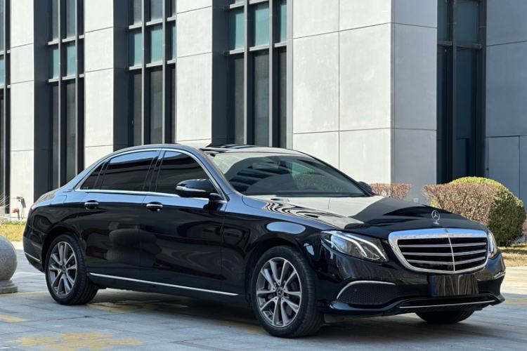 Used Mercedes-Benz E-Class 2018 Facelift E 300 L Luxury Edition Exterior 2