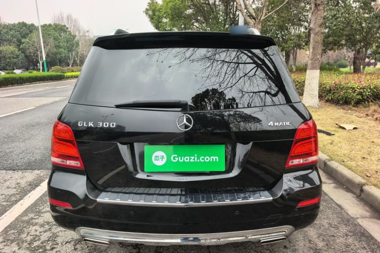 Used Mercedes-Benz GLK-Class 2015 GLK 300 4MATIC Fashion Edition Ultimate Version
