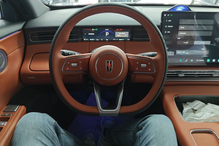 Used Hongqi HS6 PHEV 2026 240 Smart Hybrid Version Steering Wheel