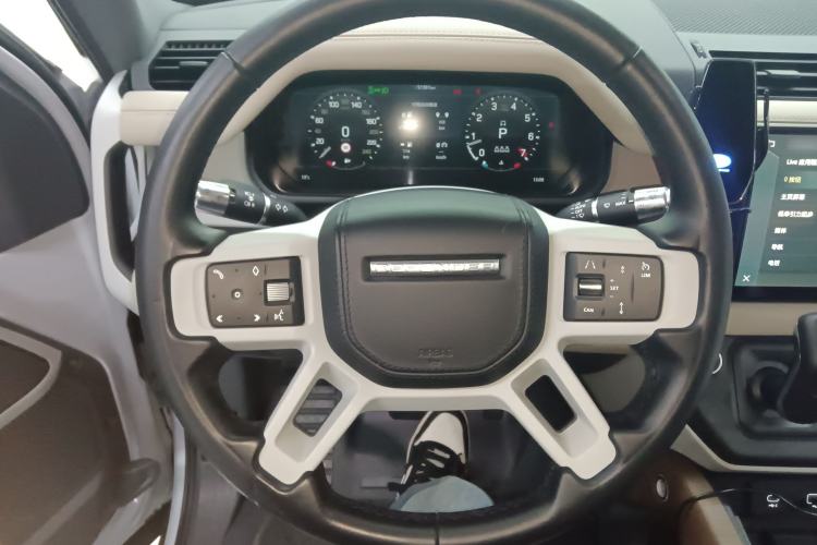 Used Land Rover Defender 2022 90 2.0T P300 Tiger-Power Ambition Edition
