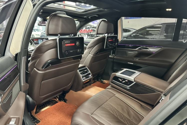 Used BMW 7 Series 2018 730Li Luxury Edition M Sport Package