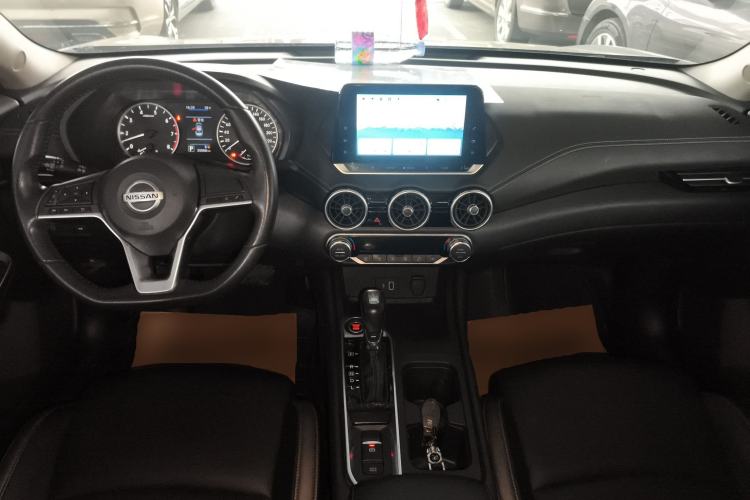 Used Nissan Sylphy 2022 1.6L XL CVT Enjoyment Edition Center Console