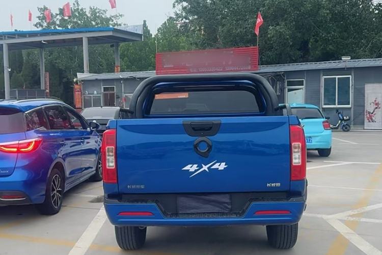 Used Great Wall Poer 2021 2.0T Commercial Version Automatic Diesel Two-Wheel Drive Elite Trim Standard Box GW4D20M