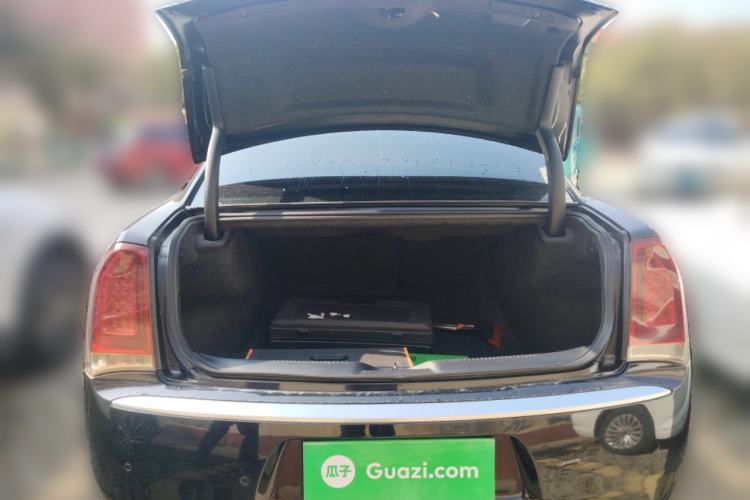 Used Chrysler 300C 2014 3.0L Excellence Edition