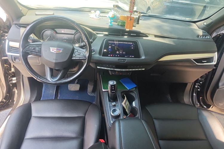 Used Cadillac XT4 2018 28T Two-Wheel-Drive Luxury Model