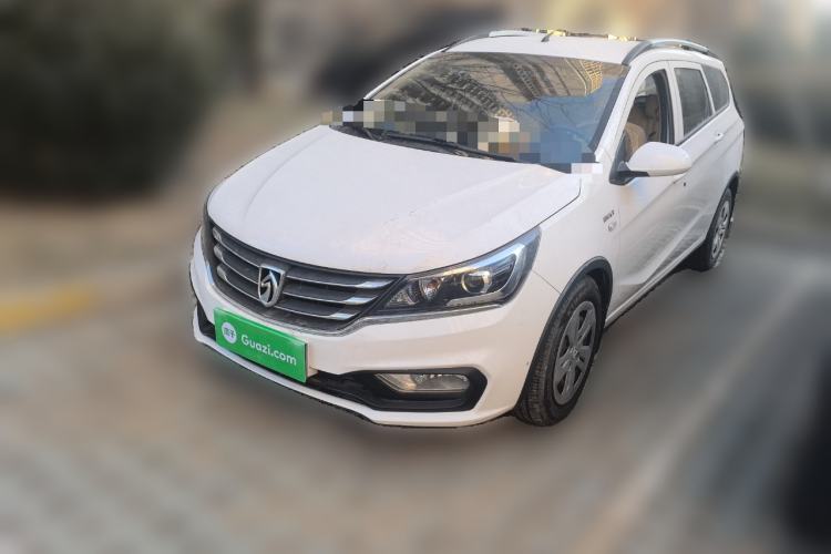 Used Baojun 310W 2017 1.5L Manual Comfort Version China VI Emission Standard