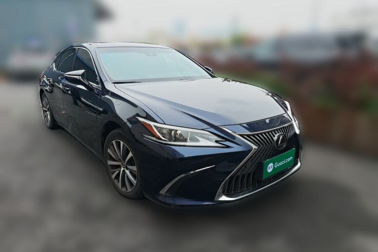 Used Lexus ES 2020 200 Excellence Edition