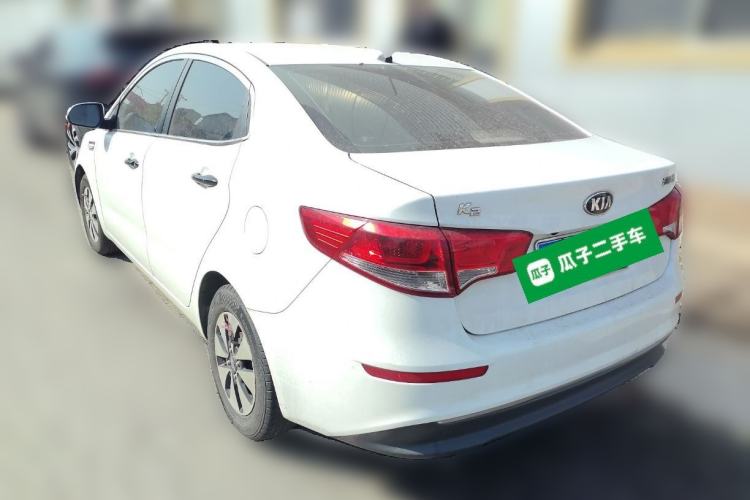 Used Kia K2 2015 Sedan 1.4L Automatic GLS
