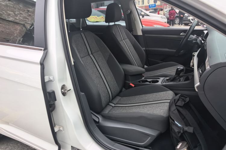 Used Volkswagen Lavida Pure Electric 2019 Low-Trim Version Right Front Seat