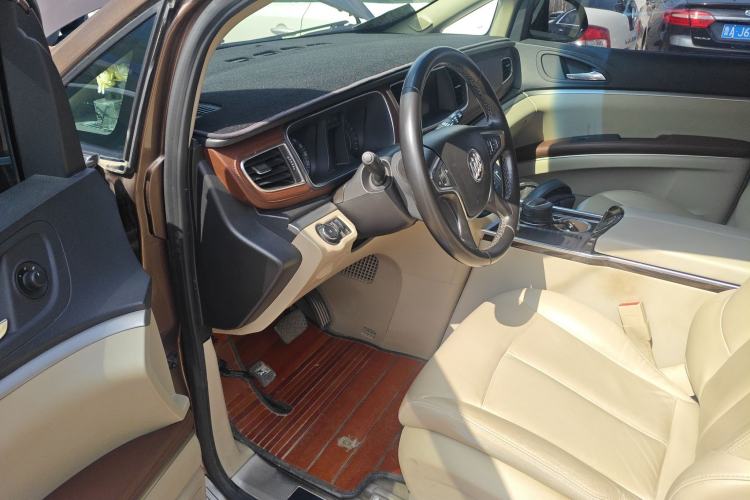 Used Buick GL8 2018 28T Luxury Model China VI Standard