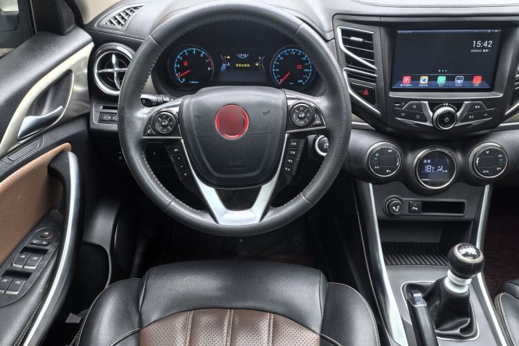 Used BYD Song 2017 Gaishi Upgrade Edition 1.5TI Manual Elite Model