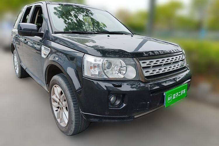 Used Land Rover Freelander 2 2011 3.2L i6 HSE Gasoline Edition Front Right 45 Deg