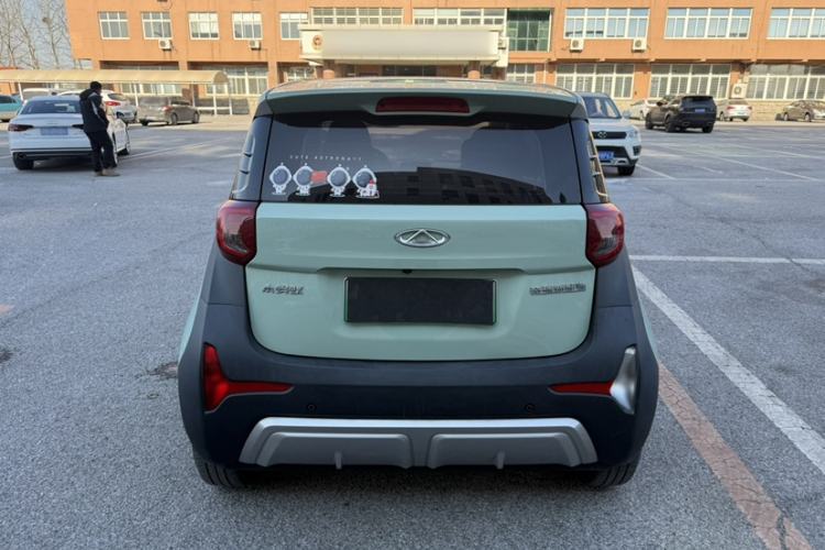 Used Chery Little Ant 2022 Sweet Pink Edition Low-Sugar Version Lithium Iron Phosphate 29.2 kWh 30 kW 301 km