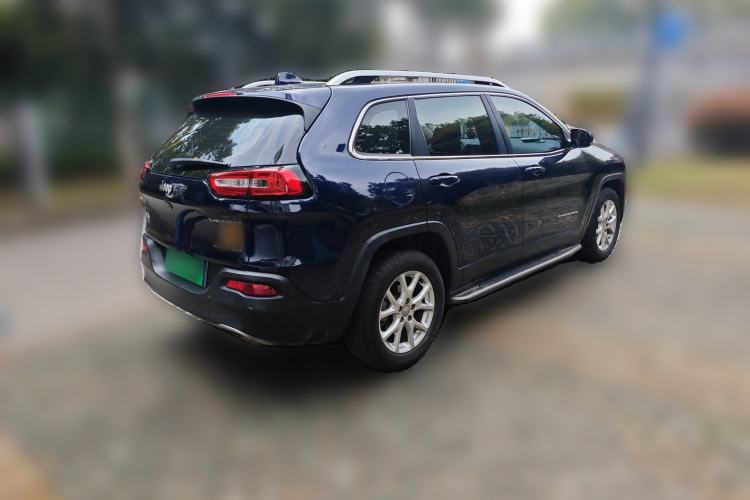 Used Jeep Cherokee 2017 2.4L Leading Smart Edition