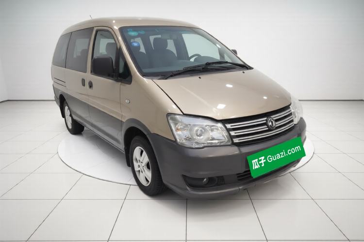 Used FORTHING Lingzhi 2017 Restyled M3L 1.6L 7-Seater Comfort Version