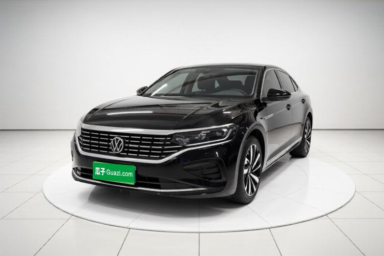 Used Volkswagen Passat 2022 330TSI Luxury Edition Custom Version