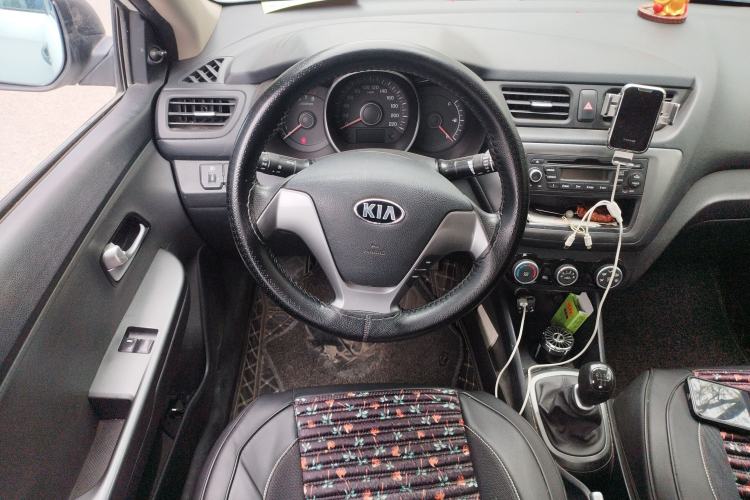 Used Kia K2 2015 Sedan 1.4L Manual Transmission GL Steering Wheel