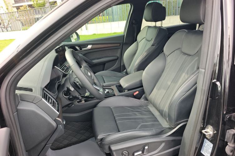 Used Audi Q5L 2025 45 TFSI Prestige Dynamic Edition Left Front Seat