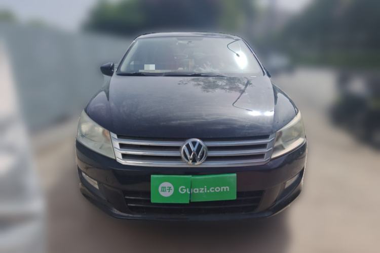 Used Volkswagen Santana 2013 1.4L Manual Comfort Edition Front