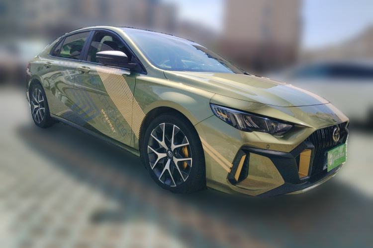 Used GAC Trumpchi EMPOW 2021 270T DCT J16 Version Front Right 45 Deg