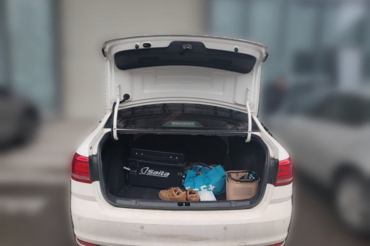 Used Volkswagen Lavida 2015 1.6L Automatic Comfort Edition