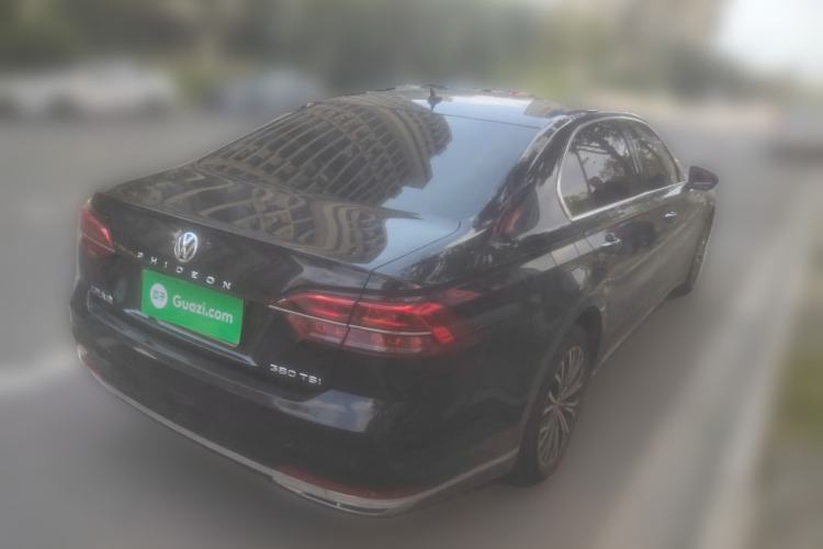 Used Volkswagen Phideon 2016 380TSI Two-Wheel-Drive Luxury Edition
