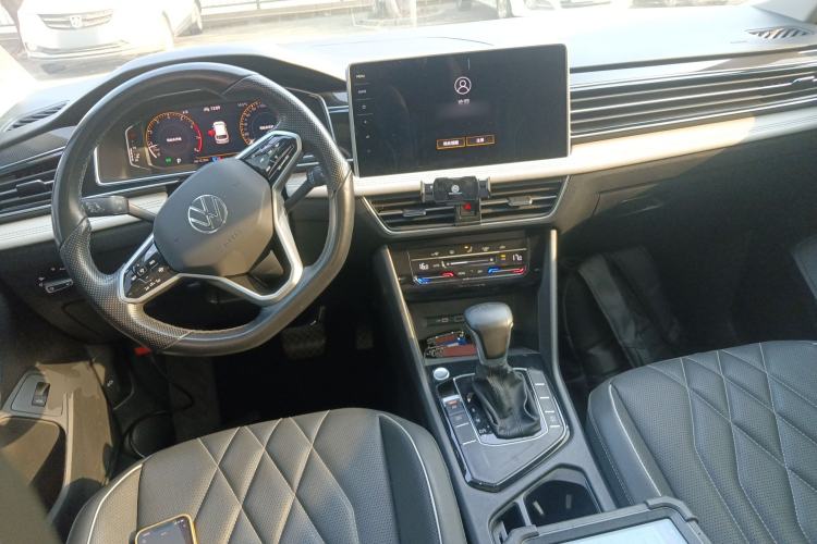 Used Volkswagen Tiguan L 2022 330TSI Automatic Two-Wheel Drive Smart Edition