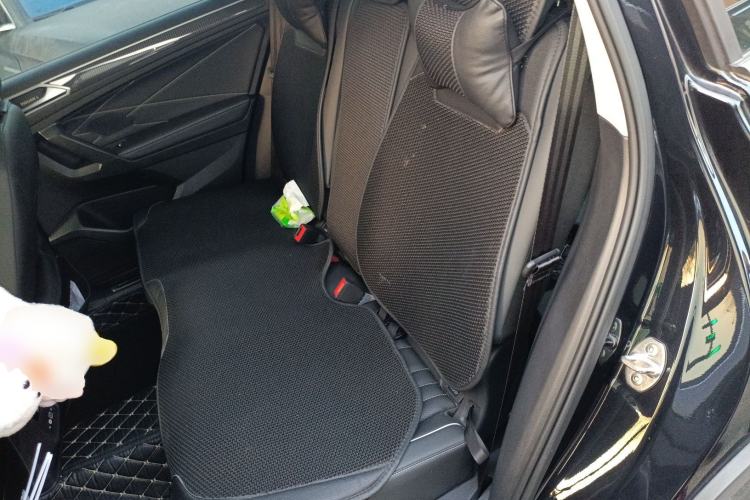 Used Volkswagen Tiguan L 2023 Restyled 330TSI Automatic Two-Wheel Drive R-Line Enhanced Comfort Version
