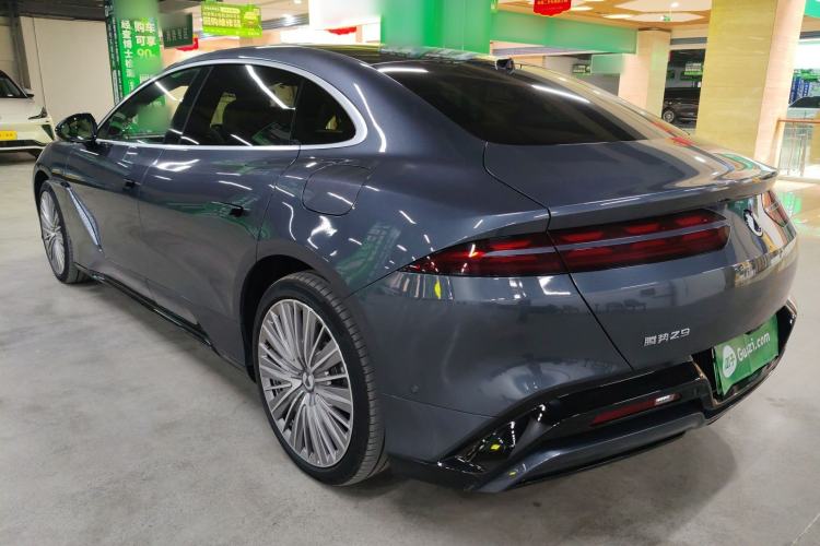 Used Denza Z9 2024 1100 km All-Wheel-Drive Ultra Version
