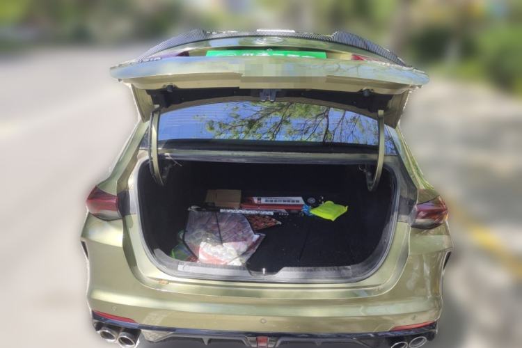 Used GAC Trumpchi EMPOW 2021 270T DCT J15 Version Trunk