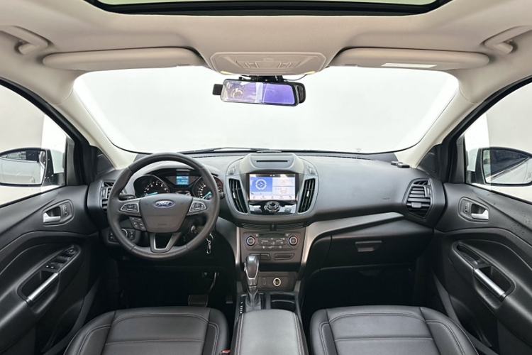 Used Ford Kuga 2019 EcoBoost 180 Two-Wheel-Drive Platinum Edition China V Standard