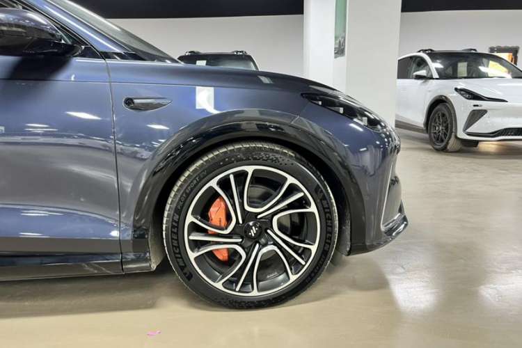 Used IM LS7 2023 100kWh Lux All-Wheel-Drive Version
