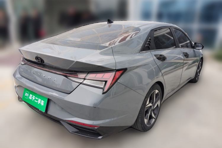 Used Hyundai Elantra 2022 1.5L CVT LUX Prestige Edition Exterior 5