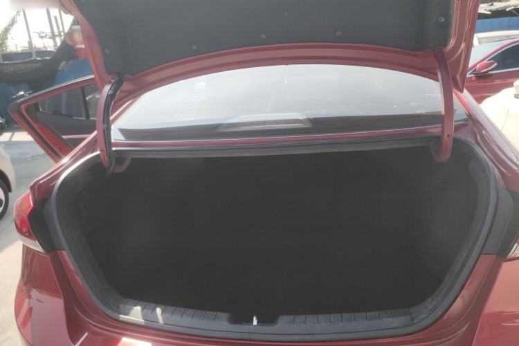 Used Hyundai Elantra (6th Generation / Lingdong) 2016 1.6L Automatic ZhiXuan – Elite Version