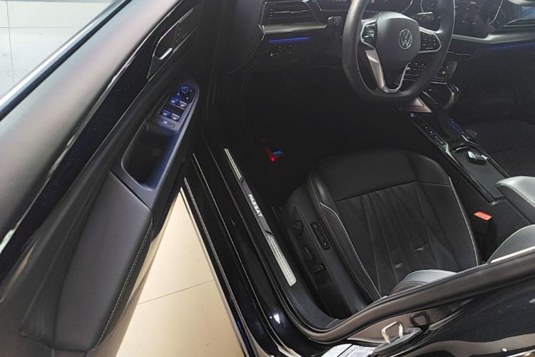 Used Volkswagen Passat 2022 380TSI Flagship Edition