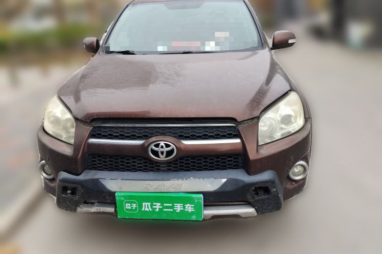 Used Toyota RAV4 2011 2.4L Manual 4x4 Luxury Edition
