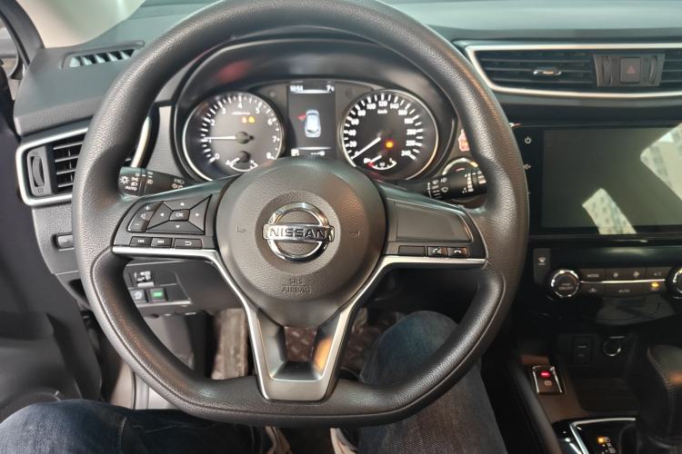 Used Nissan Qashqai 2022 2.0L CVT XV Smart Enjoyment Version
