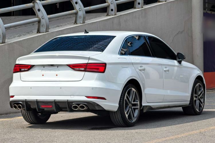 Used Audi A3 2020 Limousine 35 TFSI Ambition China VI Exterior 4