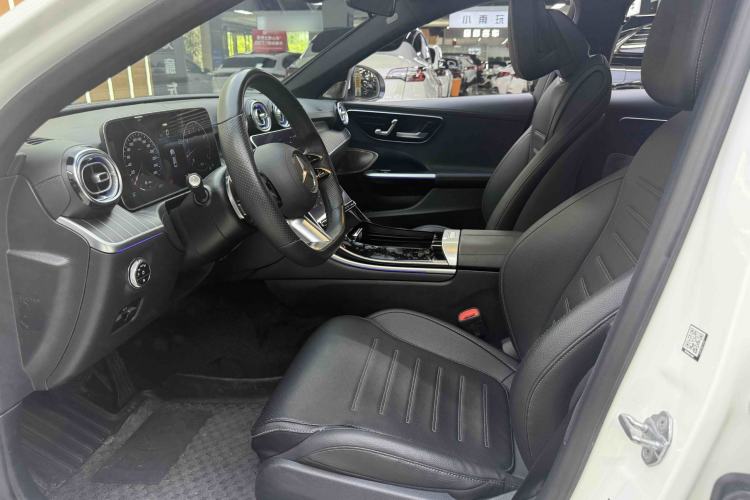Used Mercedes-Benz C-Class 2022 Restyled C 260 L Sport Edition Interior 4