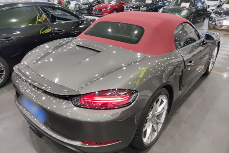 Used Porsche 718 2020 Boxster 2.0T Rear Right 45 Deg