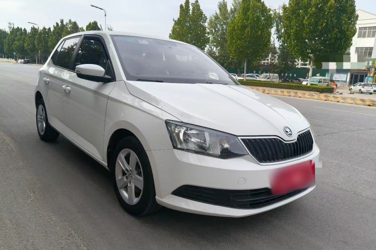 Used Skoda Fabia 2016 1.4L Automatic Car Enjoy Edition