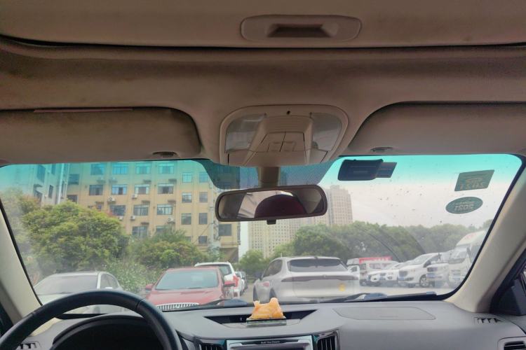 Used BYD Surui 2014 1.5L Manual Luxury Model Headliner