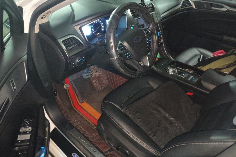 Used Ford Mondeo New Energy 2018 2.0 PHEV Smart-Control Luxury Version China VI Standard Driver Seat