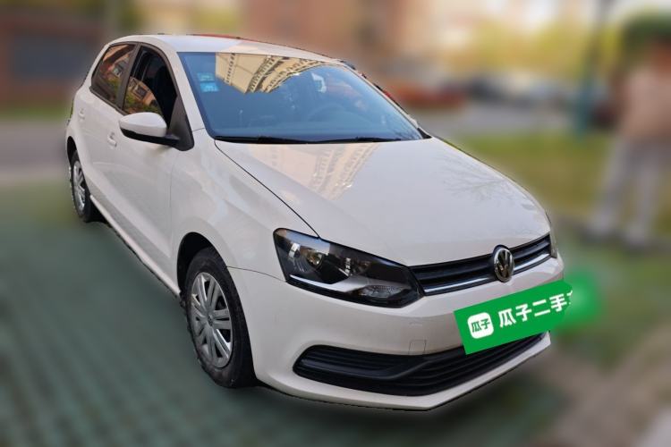 Used Volkswagen Polo 2016 1.4L Manual Fashion Model

